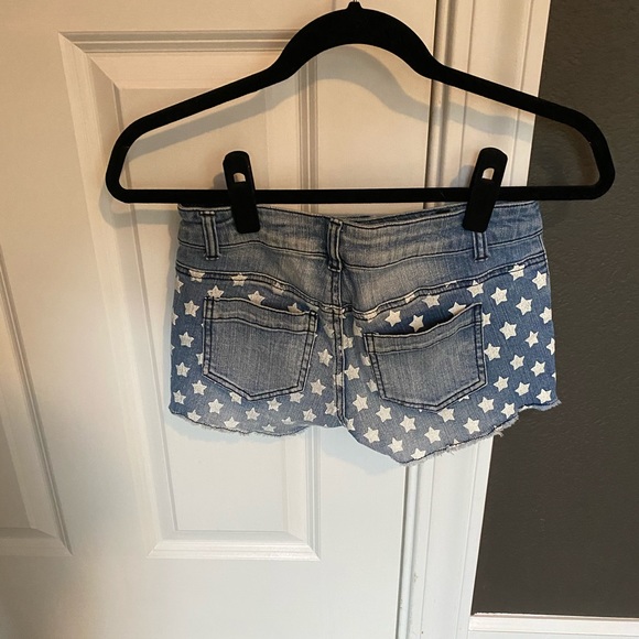 American Flag Shorts - Picture 2 of 4